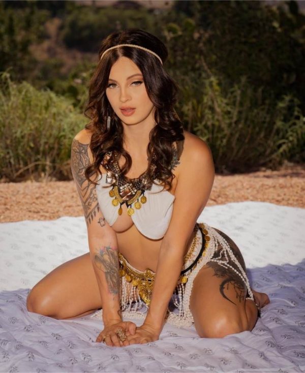 Maddy May Photo Collection Pack2